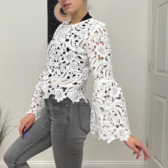 DECJUBA Bell Sleeve Eyelet Floral Lace Top Blouse Size 10 White - Picture 6 of 11